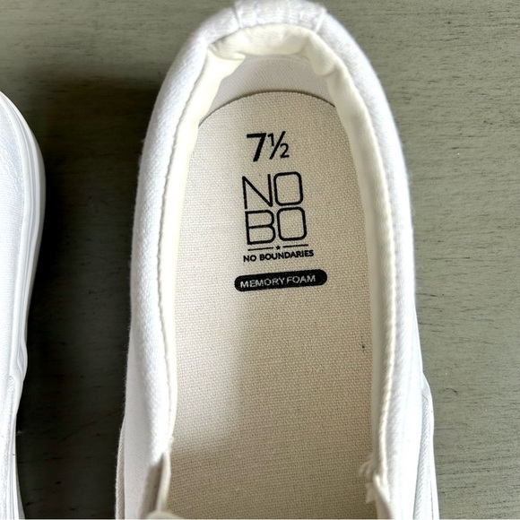 No Boundaries NOBO Memory Foam White Slip-On Canvas Sneakers Women 7.5 - Picture 6 of 10